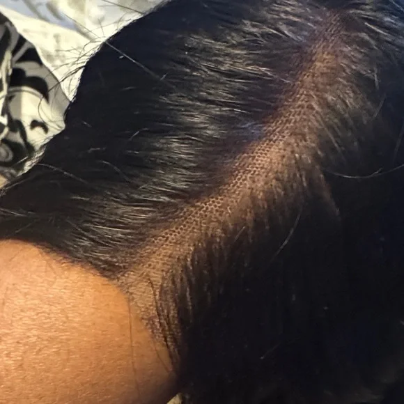 Black Virgin Hair Wig. 100% human hair 26”, 200 density, 13 x 6 lace - Picture 8 of 8